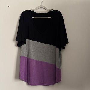 Colorblock V-Neck Women’s Top in Black, Gray & Purple